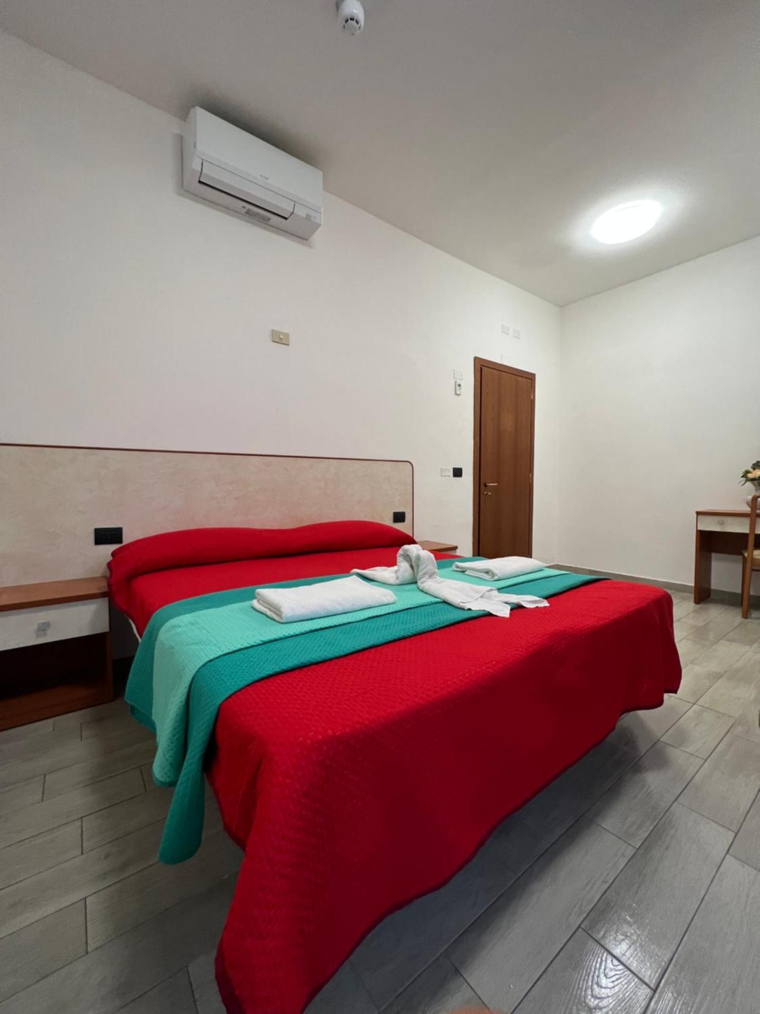 Hotel Miro Rimini Eksteriør bilde